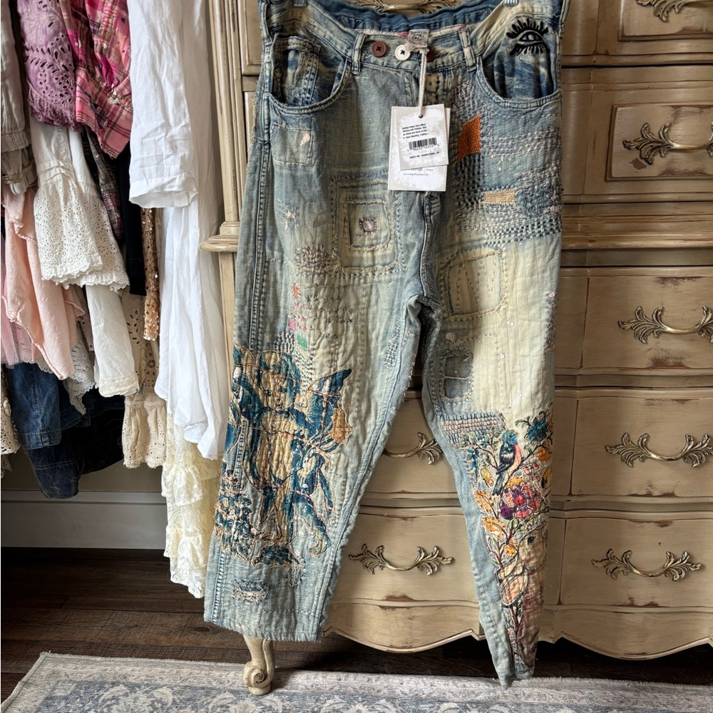 Nwt not washed or worn Magnolia pearl Artistic Patchwork Women Jeans